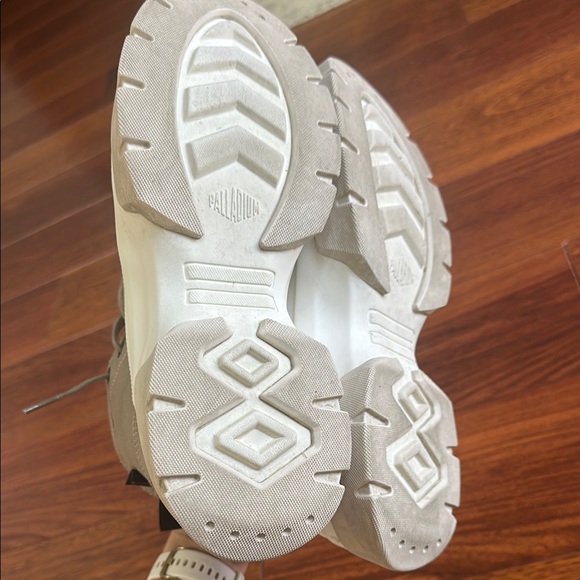 Palladium Taupe High-Top Sneakers - Picture 5 of 8